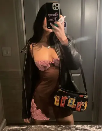 Gorgeous Surat Call Girl